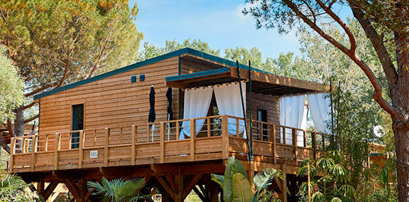 Lodge luxe camping haute Corse bord de mer