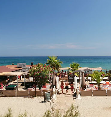 visuel-vue-360-restaurant-en-bord-de-mer