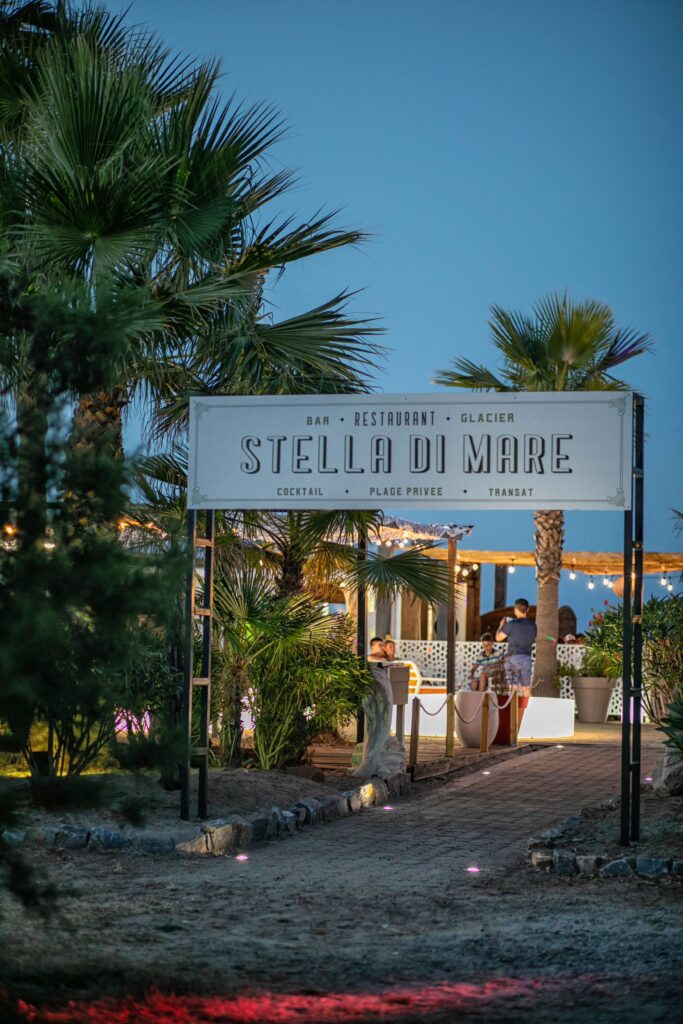 restaurant-stella-di-mare-aux-plages-exotiques-et-accueillantes Restaurant Stella di Mare avec plage privée et cocktails sous les palmiers